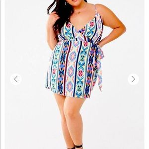 NWT Forever21+ Spaghetti strap Geo print romper/skort